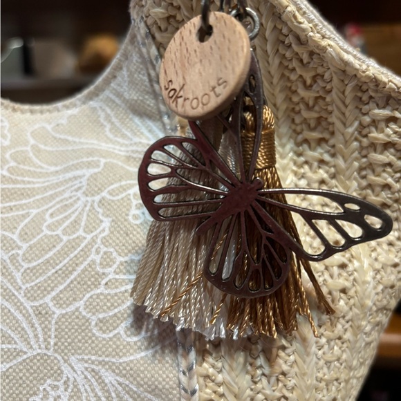 Sakroots Floral Beige and Tan Shoulder Bag - Picture 4 of 6